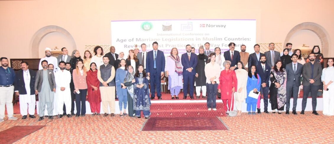 Barrister Aqeel Malik addressing early marriage conference