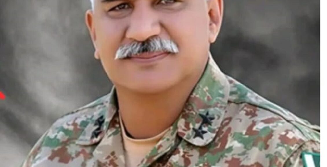 "ڈی جی ملٹری لینڈ اینڈ کنٹونمنٹس میجر جنرل عرفان ملک (ستارہ امتیاز) 55 نکاتی عوام دوست اہداف کے تحت جدید انسینریٹر پلانٹ اور نئے انتظامی بلاک کے افتتاح کے دوران خطاب کرتے ہوئے۔"