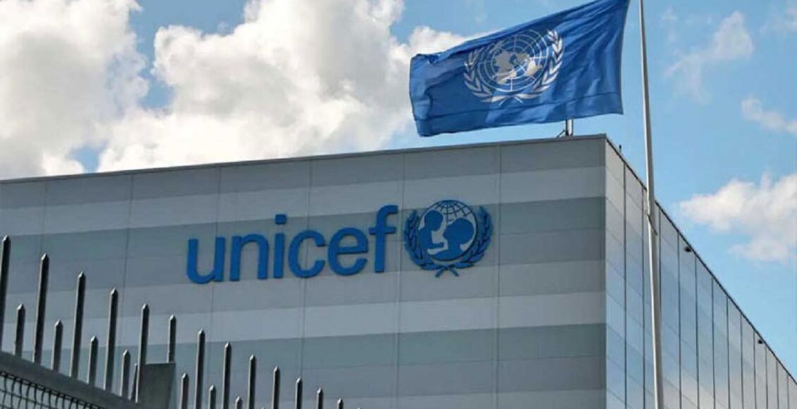 یونیسیف نے خبردار کیا ہے کہ غزہ میں جاری جنگ اور امدادی ناکہ بندی کے باعث بچوں کی زندگیاں شدید خطرے میں ہیں۔