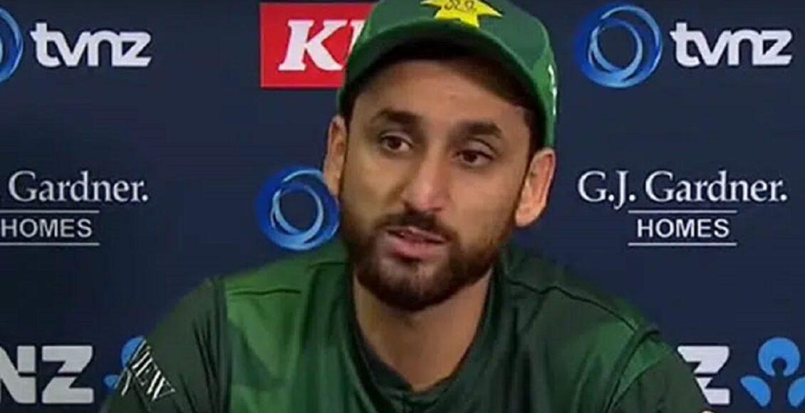 کھیلٹی ٹوئنٹی ورلڈکپ تک اسٹریٹیجی یہی رہےگی، سلمان علی آغا ٹی ٹوئنٹی ورلڈکپ تک اسٹریٹیجی یہی رہےگی، سلمان علی آغا فوٹو: فائل پاکستان ٹی ٹوئنٹی ٹیم کےکپتان سلمان علی آغا کا کہنا ہےکہ غلطیوں سے سیکھ کر ٹی ٹوئنٹی ورلڈکپ کی تیاری کریں گے، ٹی ٹوئنٹی ورلڈکپ تک اسٹریٹیجی یہی رہےگی۔ راولپنڈی میں پریس کانفرنس کرتے ہوئے سلمان علی آغا کا کہنا تھا کہ ایشیاکپ میں کافی کچھ سیکھا ہے، غلطیوں سے سیکھ کر ٹی ٹوئنٹی ورلڈکپ کی تیاری کریں گے، غلطیوں پربات ضرور کی جاتی ہے،کیونکہ غلطیوں کودہرانا نہیں چاہتے۔