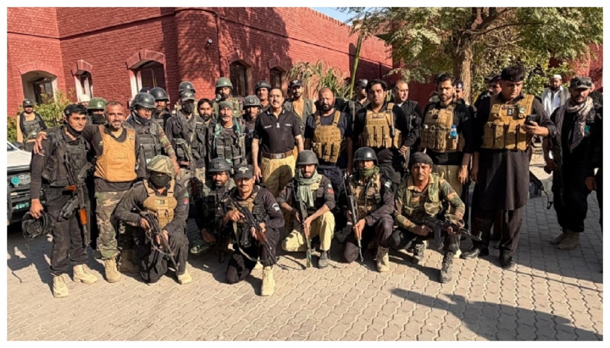 بنوں ریجن میں دہشتگردی کے تمام حملے ناکام، 14 دہشتگرد ہلاک — پولیس آپریشنز کی رپورٹ جاری