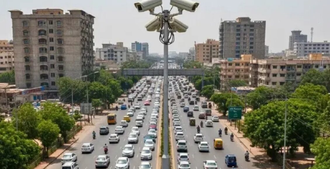 کراچی میں ٹریفک ای چالان