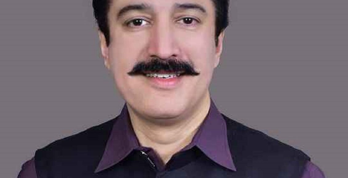 فیصل ممتاز راٹھور کو آزاد جموں و کشمیر (اے جے کے) کے وزیرِاعظم کے عہدے کے لیے نامزد کر دیا ہے۔