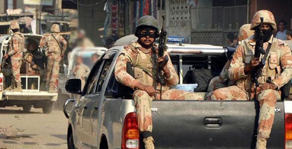 "ڈیرہ بگٹی میں سکیورٹی فورسز کا آپریشن، دہشت گردوں کے ٹھکانوں کو نشانہ بناتے ہوئے 5 دہشت گرد ہلاک۔"