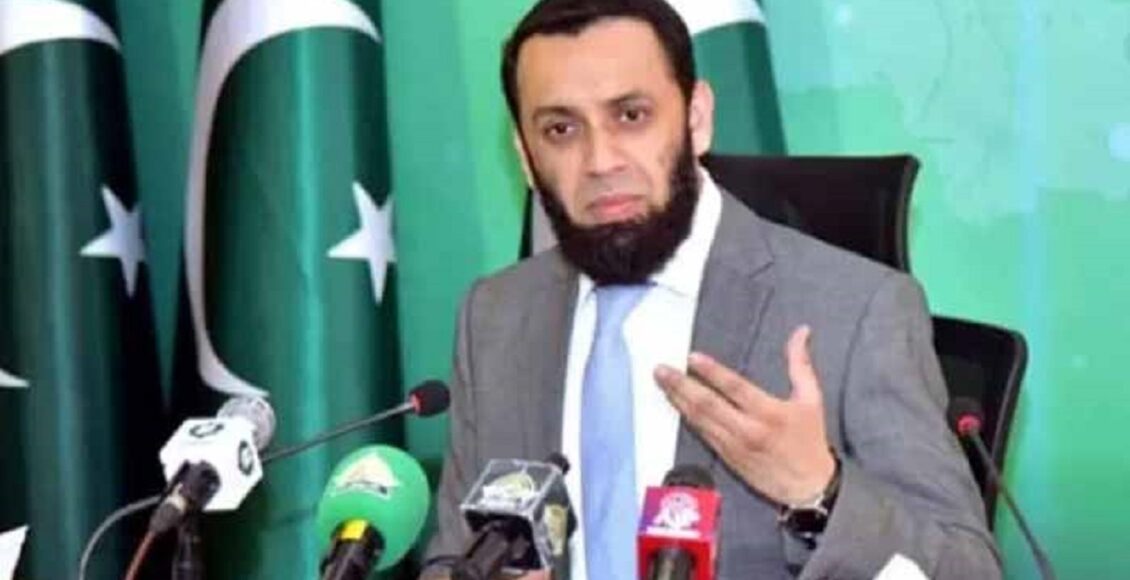 وفاقی وزیر اطلاعات عطا تارڑ فیض حمید کی 14 سال قید کی سزا کو تاریخی اور حق و سچ کی فتح قرار دے رہے ہیں۔