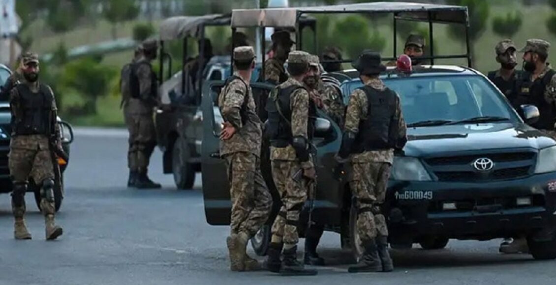 "پولیس اور سیکیورٹی فورسز کی کارروائیوں کے دوران خیبر پختونخوا میں دہشت گردوں کے خلاف کامیاب آپریشن"