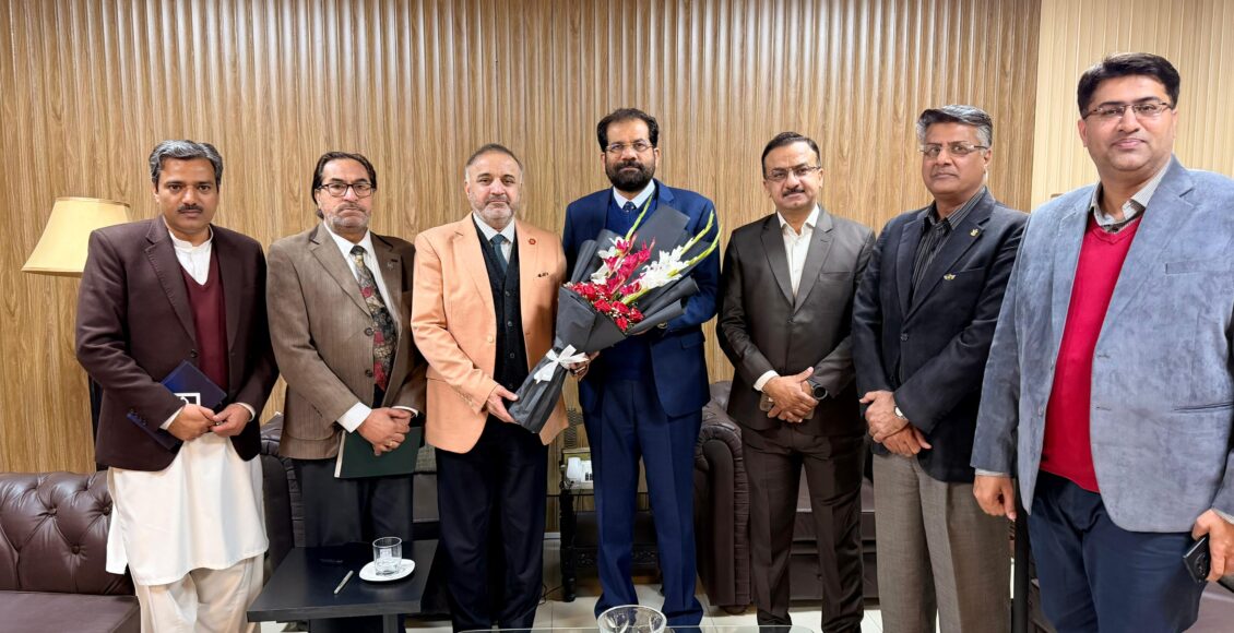 سلام آباد :نیشنل ایسوسی ایشن آف پرائیویٹ سکولز و معیاری تعلیم کے فروغ میں پرائیویٹ سیکٹر کا مثالی کردار ہے : ڈاکٹر غلام علی ملا نیشنل ایسوسی ایشن آف پرائیویٹ سکولز کے نمائندہ وفد کی چیئرمین پیرا سے ملاقات