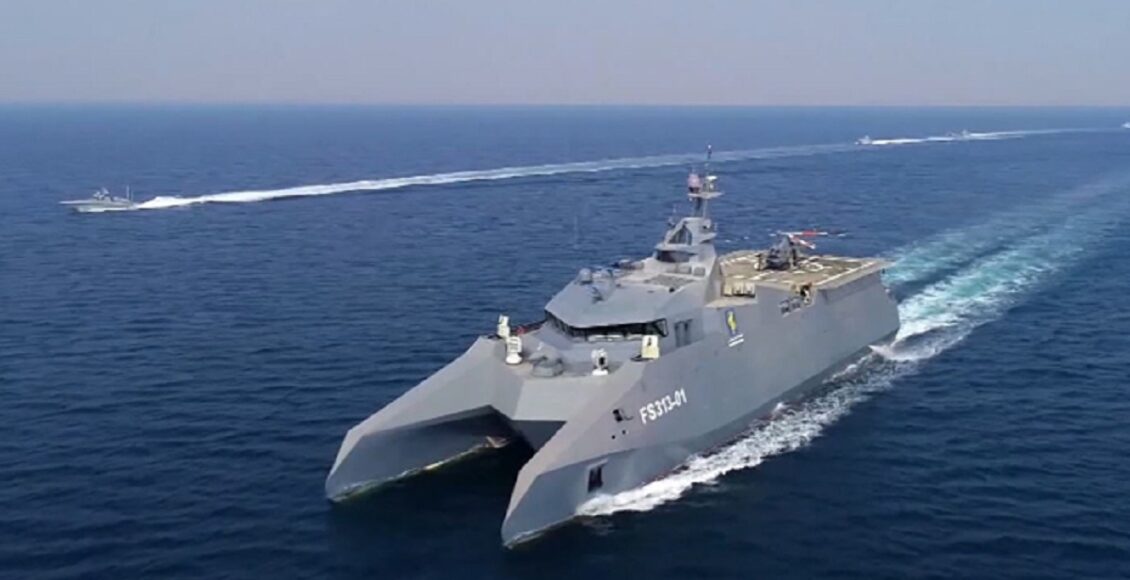 ایرانی پاسدارانِ انقلاب بحریہ کی آبنائے ہرمز میں اسمارٹ کنٹرول آف دی اسٹریٹ آف ہرمز کے تحت بحری مشقیں