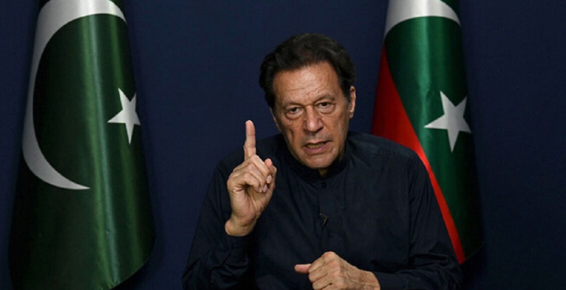 اسلام آباد: وفاقی حکومت نے بانی پی ٹی آئی عمران خان کو اڈیالہ جیل سے اسپتال منتقل کرنے کا فیصلہ کرلیا۔