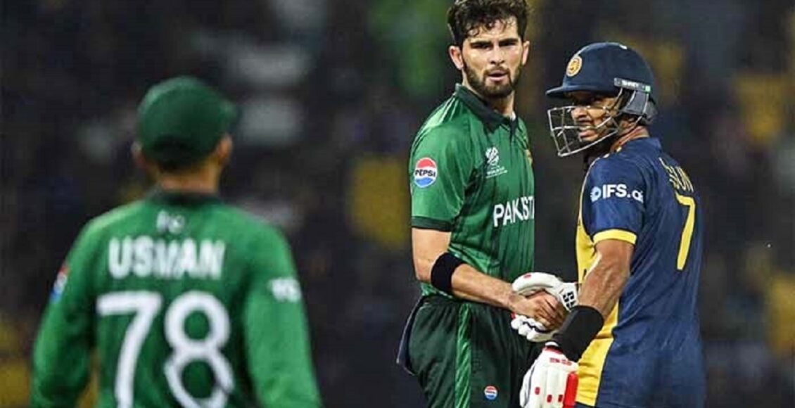 ٹی ٹوئنٹی ورلڈکپ میں ناکامی سے دوچار ہونے والی ٹیم میں کوئی اکھاڑ پچھاڑ نہ کرنے کا فیصلہ کیا گیا ہے۔