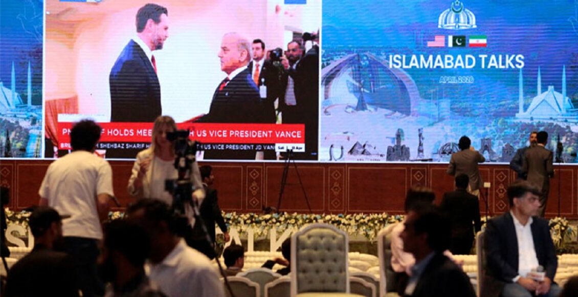 امریکی میڈیا کے مطابق اسلام آباد میں ایران امریکا مذاکرات آج رات اور کل اتوار کو بھی جاری رہ سکتے ہیں۔