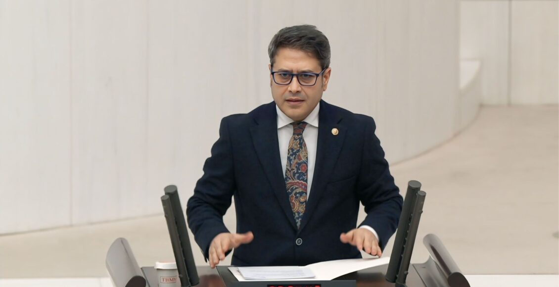 ترکیہ کی گرینڈ نیشنل اسمبلی کے رکن اور ترکی۔پاکستان پارلیمانی دوستی گروپ کے چیئرمین علی شاہین نے پاکستان کو ترک ریاستوں کی تنظیم (OTS) کا مکمل رکن بنانے کا مطالبہ کیا ہے۔