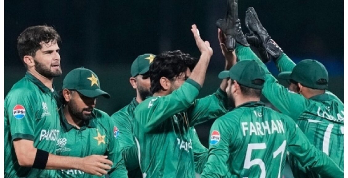 سینٹرل کنٹریکٹس کا فنانشل ماڈل 30 جون کو ختم ہو جائے گا جب کہ نئے سینٹرل کنٹریکٹس کی مدت یکم جولائی سے شروع ہو گی، پاکستان کرکٹ بورڈ کے چیئرمین محسن نقوی فنانشل ماڈل کے حوالے سے فیصلہ کریں گے۔