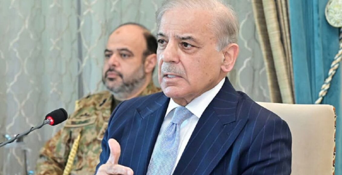 لاہور میں وزیر اعظم شہباز شریف سے ن لیگ کے رہنما خواجہ احمد حسان نے ملاقات کی۔ اس دوران گفتگو کرتے ہوئے وزیراعظم کا کہنا تھاکہ اللہ نے دنیا میں پاکستان کا مقام بلند کردیا ہے۔