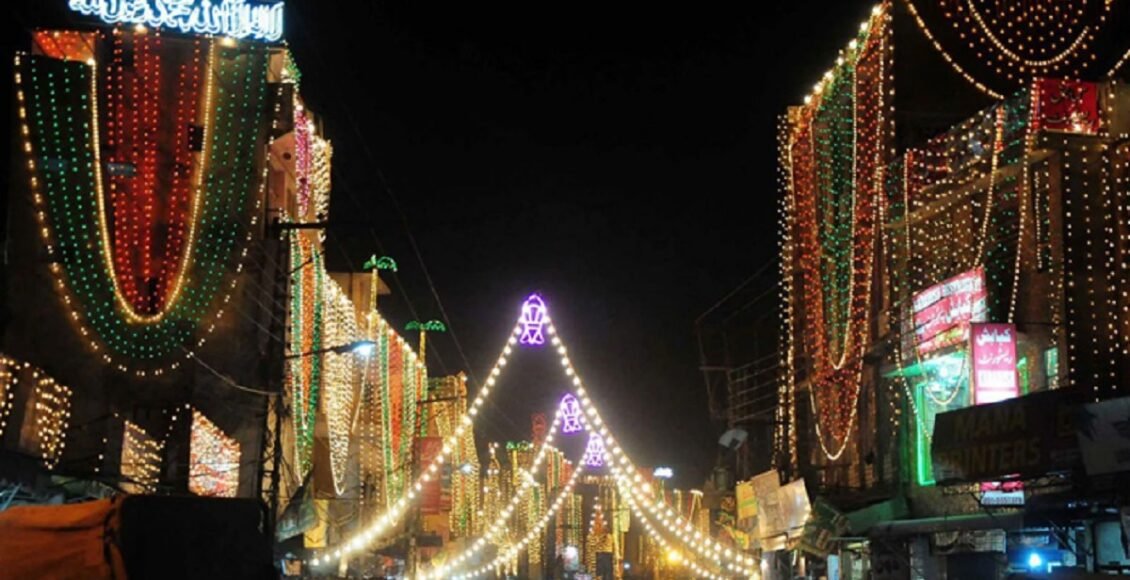 ملک بھر میں رحمت اللعالمین، خاتمُ النبیین حضرت محمد ﷺ کی ولادت کا جشن مذہبی عقیدت و احترام سے منایاگیا